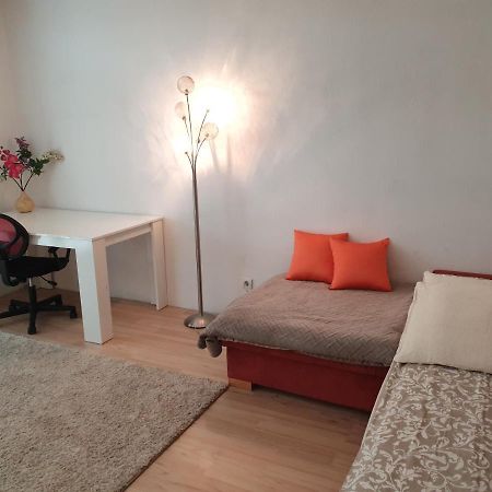 Ljubljanaart Apartment ภายนอก รูปภาพ