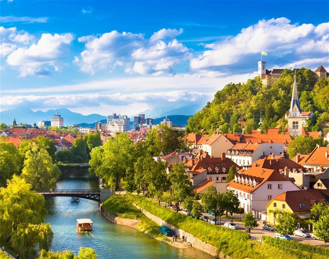 Ljubljanaart Apartment ภายนอก รูปภาพ